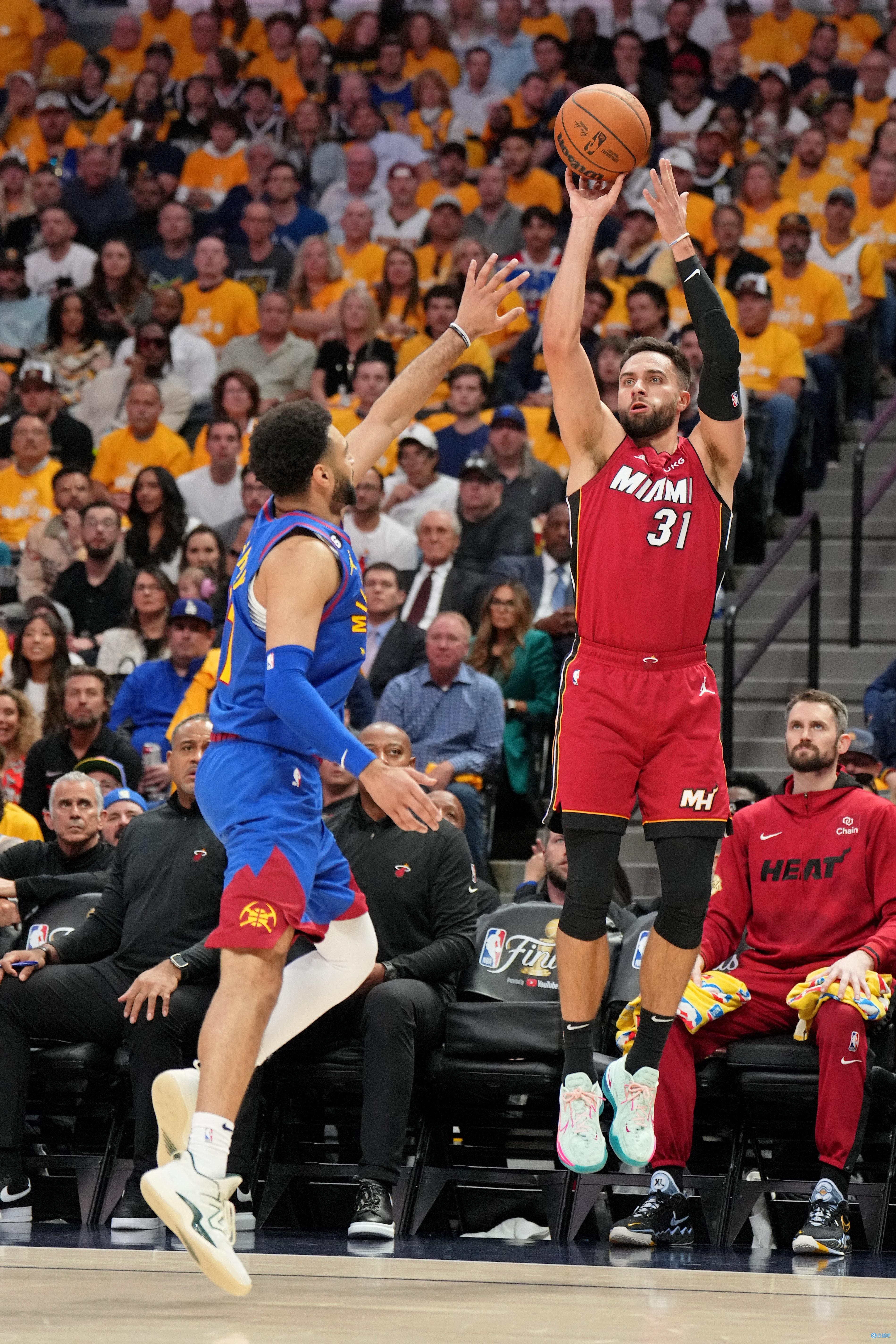 2025普斯卡什候选：赖斯十分角任意球、亚马尔加泰德比圆月弯刀（2025普斯卡什奖入围：赖斯极小角度任意球，亚马尔加泰德比圆月弯刀）