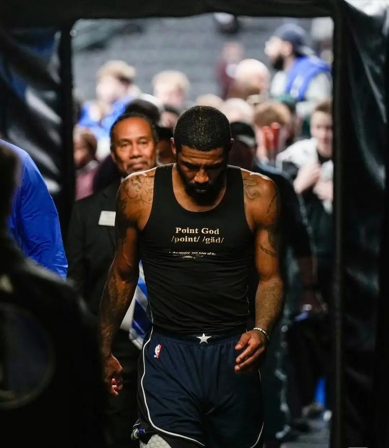 图片报：米兰对金玟哉感兴趣，在今夏就曾观察过他（图片报：米兰有意金玟哉，今夏已对其考察）