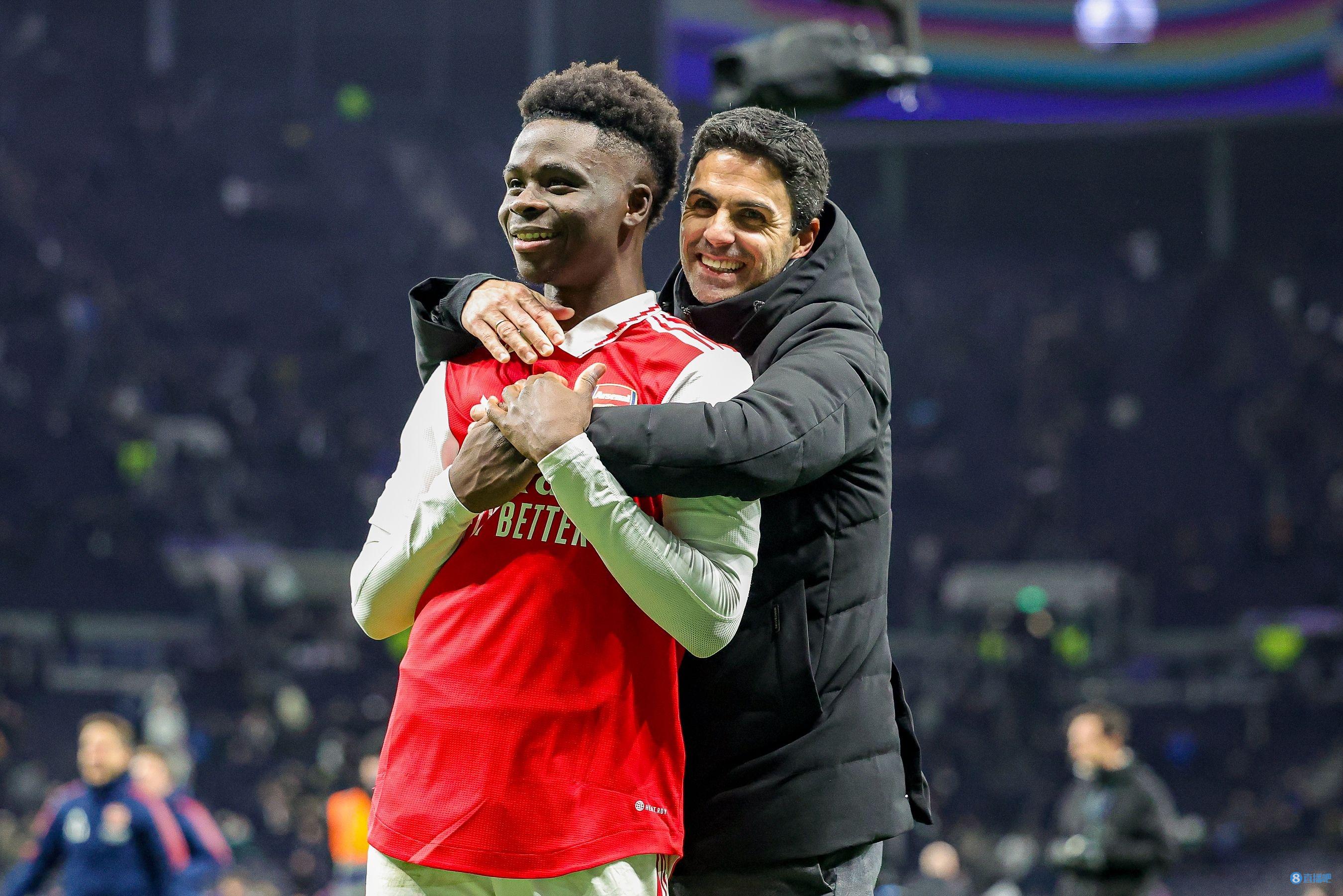 科隆vs圣保利：比尔特、卡明斯基首发，杰克逊-欧文、藤田让瑠奇马出战（科隆对阵圣保利：比尔特、卡明斯基首发，杰克逊-欧文、藤田让瑠、奇马登场）