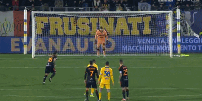 利物浦队内有高人 一石二鸟赶走萨拉赫斯洛特