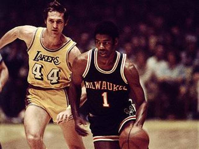 使他在关键 使他在关键